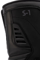 Schwarze RST S-1 Damen Wasserdichte Motorradstiefel für Touring, robustes Design, wasserdicht und bequem für lange Touren.