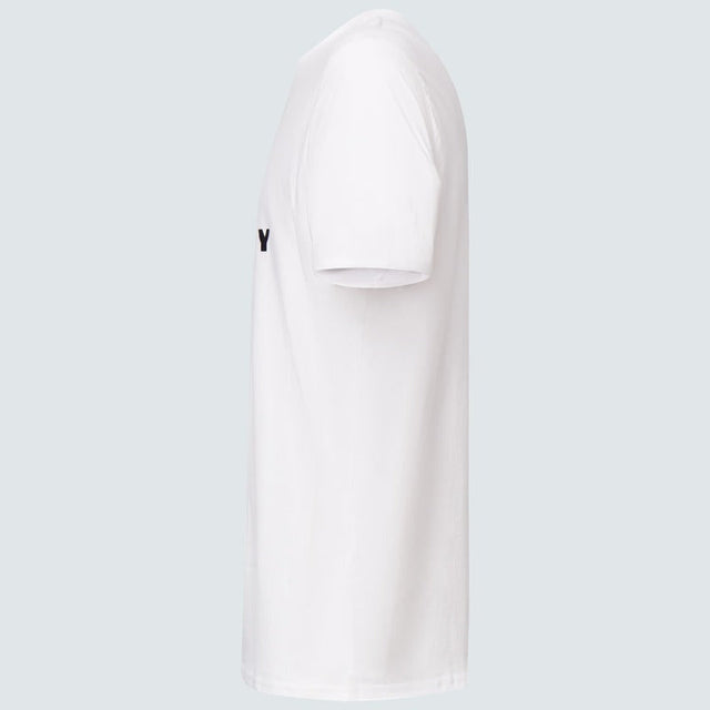 OAKLEY T-Shirt O Bark 2.0 in Weiß, Freizeitbekleidung, bequemes Oberteil mit OAKLEY Logo auf der Vorderseite.