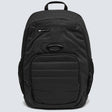 OAKLEY Enduro 4.0 Rucksack, schwarz mit mehreren Fächern und verstellbaren Schultergurten, für den täglichen Gebrauch.