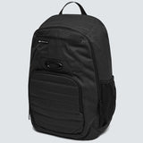 OAKLEY Rucksack Enduro 4.0, schwarzer Rucksack mit mehreren Fächern und gepolsterten Schultergurten, für Freizeit und Outdoor.