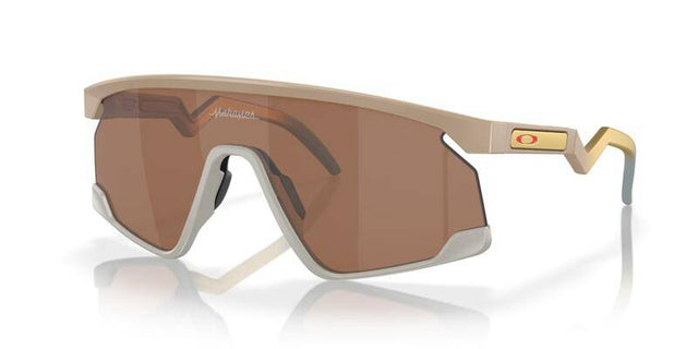 OAKLEY BXTR Patrick Mahomes II Sonnenbrille mit Prizm Tungsten Gläsern, stilvoller Schutz für die Augen