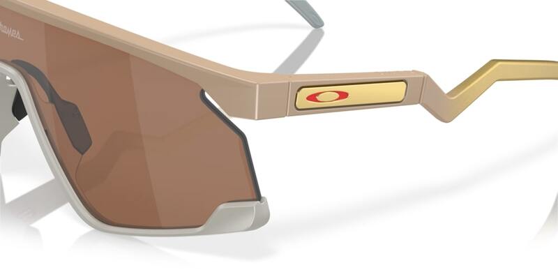 OAKLEY BXTR Patrick Mahomes II Sammlung Sonnenbrille Prizm Tungsten Gläser