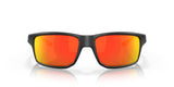 OAKLEY Gibston Sonnenbrille mit Prizm Ruby Polarisierende Gläser, stilvolle Brille auf hellem Hintergrund.