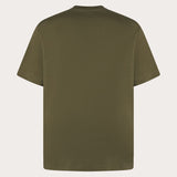 OAKLEY Duality B1B T-Shirt aus Freizeitbekleidung, blau mit Logo, trägt auf einem Model, bequem und sportlich.