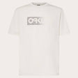 OAKLEY Dual B1B Logo T-Shirt in Lunar Rock, bequeme Freizeitbekleidung mit OAKLEY Logo auf grauem Baumwollshirt