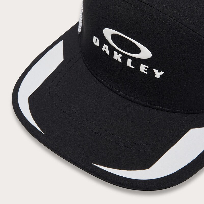 OAKLEY Podium Trucker Cap