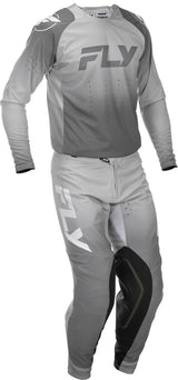 Fly Racing Evolution DST MX-Hose in Weiß und Grau, strapazierfähige Offroad-Motorradhose mit Protektoren und atmungsaktivem Material