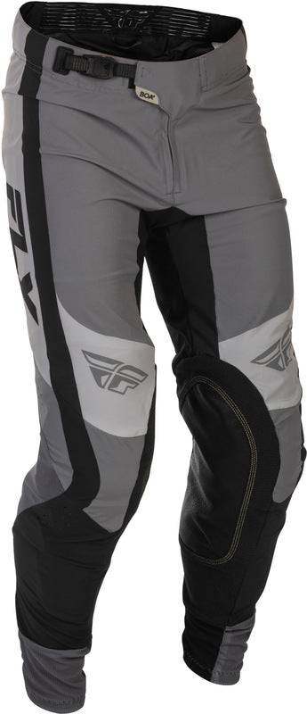 Fly Racing Lite MX-Hose in Grau und Schwarz, leichte und strapazierfähige Motocross-Hose, zeigt das robuste Design und die Passform.