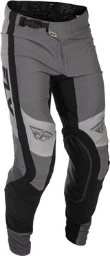Fly Racing Lite MX-Hose in Grau und Schwarz, leichte und strapazierfähige Motocross-Hose, zeigt das robuste Design und die Passform.