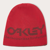 OAKLEY TNP Wendbare Mütze in Rot, Freizeitbekleidung, zeigt die vielseitige, bequeme Designseite der Marke OAKLEY.