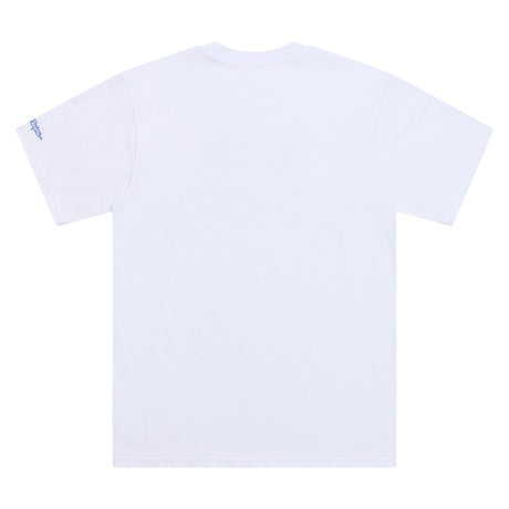 Weißes Troy Lee Designs Badge T-Shirt für Freizeit, mit auffälligem Logo-Design auf der Vorderseite.