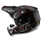 Motocrosshelm Troy Lee Designs SE5 Carbon in Schwarz und Rot mit schützender Visier und Belüftungsöffnungen.