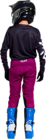 Troy Lee Designs GP Pro Jugend-Motorradhose in Mono Fuschia, langlebige MX-Hose mit sportlichem Design und verstärkten Nähten.