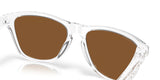 OAKLEY Frogskins S Sonnenbrille mit poliertem Glasrahmen und Prizm Violet Gläser, stilvolle Brille für Sonnenschutz
