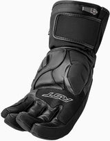 Schwarze RST Axiom beheizte wasserdichte Motorradhandschuhe, wetterfest und isoliert, sichtbar auf dem Bild