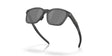 OAKLEY Shackle Sonnenbrille in mattem Schwarz mit Camo-Design und Prizm Schwarz Gläser, stilvoller Schutz für die Augen.