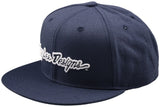 Troy Lee Designs Signature Indigo Snapback Cap mit flachem Schirm, Freizeitbekleidung, modernes Design und Markenlogo sichtbar