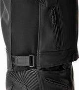 Schwarze und blaue RST Tractech Evo D3O Leder Motorradjacke für Touren, mit Protektoren und robustem Design.