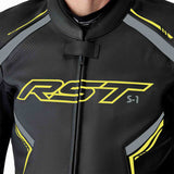 Schwarze RST S1 D3O Leder Motorradjacke für Touren mit Neon Gelb Akzenten, Schutzprotektoren und sportlichem Design