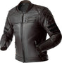 Braune RST Hillberry D3O Leder Motorradjacke, klassische Motorradjacke mit Schutzprotektoren, detailreiche Nahaufnahme