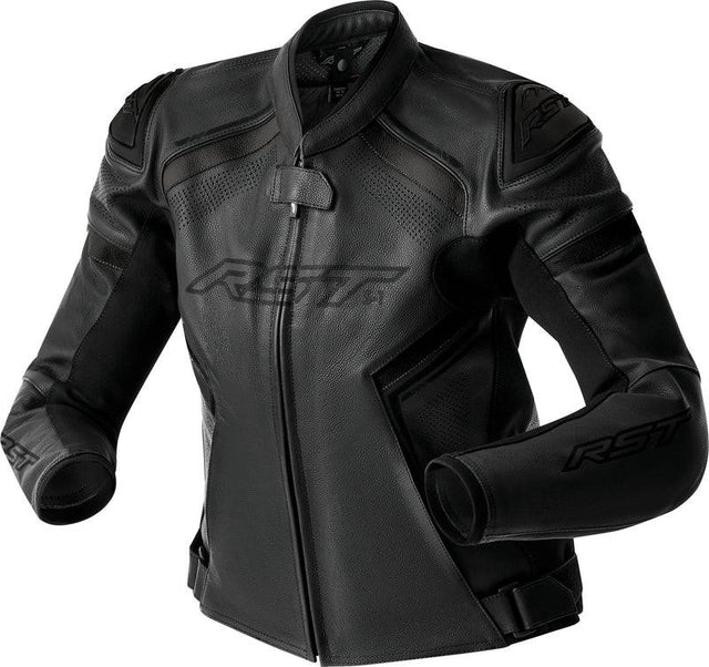 Schwarze RST S1 D3O Damen Motorradjacke aus Leder, touring Jacke mit Schutzpolstern, auf einem Model getragen.