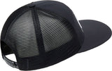 OAKLEY FHR Trucker Cap in Schwarz, Freizeitbekleidung, mit Mesh-Visier und Markenlogo, auf einem weißen Hintergrund.
