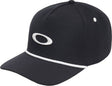 OAKLEY Ellipse Rope Cap in schwarz-weiß, Freizeitbekleidung, bequemer Baseballkappe mit Markenlogo, auf einem weißen Hintergrund.