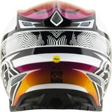 Schwarzer Troy Lee Designs Se5 Composite Mips Motocrosshelm mit Innenpolster, seitlich fotografiert