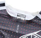 Troy Lee Designs Se Ultra MX-Jersey Proton in Weiß, bequemes Motorradtrikot mit TROY LEE DESIGNS Logo, auf weißem Hintergrund.
