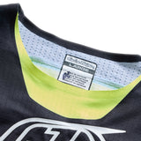 Troy Lee Designs MX-Jersey Se Ultra Vision Stone Weiß/Carbon mit sportlichem Design und atmungsaktivem Material.