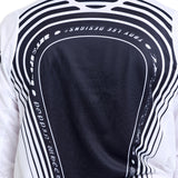 Troy Lee Designs MX-Jersey GP Pro Streamline in Schwarz und Weiß mit Logo und sportlichem Design.