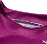 MX-Jersey von TROY LEE DESIGNS GP Pro in Stamp Fuchsia, mit sportlichem Design und auffälligen Farbdetails.
