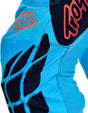 Schwarze und cyanfarbene Troy Lee Designs GP Pro MX-Hose mit Rahmen, bequem und strapazierfähig für Motocross-Fahrer.