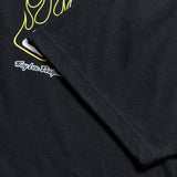 Schwarzes Troy Lee Designs Flame2 T-Shirt aus Freizeitbekleidung, mit auffälligem Flammen-Design auf der Vorderseite.