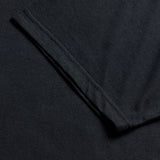 Schwarzes TROY LEE DESIGNS Feather T-Shirt aus Freizeitbekleidung, bequemes und stylisches Design, frontal aufgenommen.