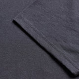 Damen T-Shirt von TROY LEE DESIGNS, Happy Dayz Design, bequeme Freizeitbekleidung in Carbon Farbe, frontal sichtbar