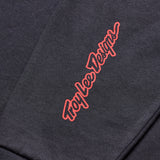 Langes T-Shirt von Troy Lee Designs Flame2 in Carbon, Freizeitbekleidung mit Flammenmuster und langem Ärmel.