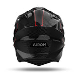 Schwarzer und roter Airoh Commander 2 Carbon Endurohelm mit stylischem Design, Sichtfenster und Belüftungsöffnungen.
