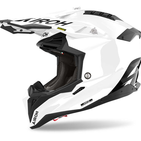 Airoh Aviator 3 FIM Motocrosshelm in Weiß, langlebiges Motorradhelm-Design mit Visier und Belüftungsöffnungen.