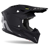 Airoh Aviator 3 Motocrosshelm in matt-schwarz, mit Visier und Belüftungsöffnungen, auf einem neutralen Hintergrund sichtbar.