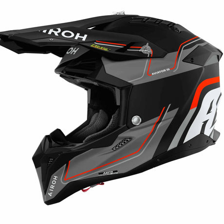 Airoh Aviator 3 Leader Motorradhelm in mattschwarz mit grau-fluoro-orange Akzenten, robustes Design für Motocross.