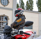 Schwarzer und weiß-roter Caberg Drift Evo II Jarama Integralhelm mit Visier, sportliches Design, für Motorradfahrer