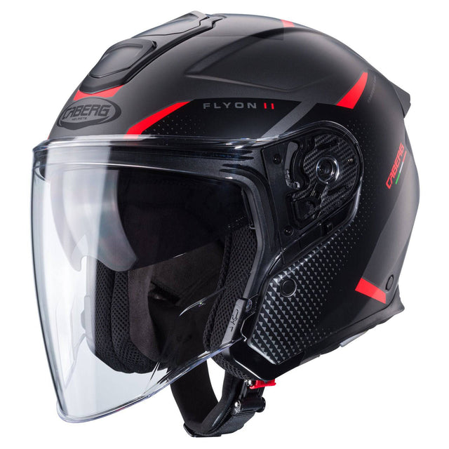 Mattgraue und rote Jethelm von Caberg Flyon II Boss mit schwarzem Akzent, Sichtfenster und Belüftungsöffnungen, detailreiche Darstellung