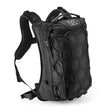 Schwarzer Kriega Trail 18 Rucksack mit mehreren Fächern und verstellbaren Schultergurten, ideal für Outdoor-Aktivitäten