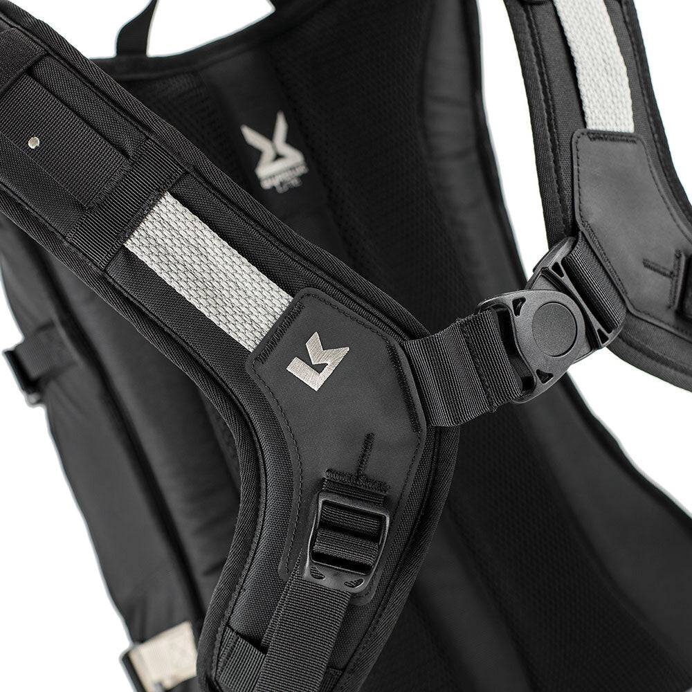 Kriega Rucksack R20 aus strapazierfähigem Material, mit mehreren Fächern und verstellbaren Trägern, ideal für unterwegs.