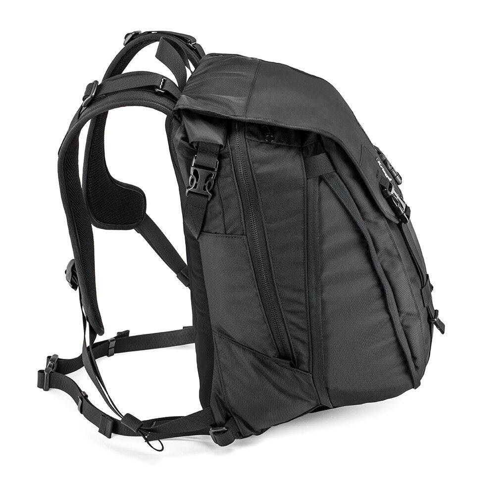 Kriega Max 28 Rucksack mit verstellbaren Schultergurten und reflektierenden Elementen, schwarz, für vielseitigen Gebrauch