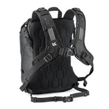 Kriega Max 28 Rucksack aus robustem Material, mit verstellbaren Gurten und mehreren Fächern für vielseitigen Stauraum.
