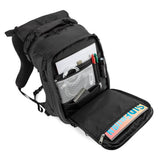 Kriega Rucksack Max 28, langlebiger schwarzer Trekking-Rucksack mit mehreren Fächern und bequemen Schultergurten.
