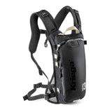 Schwarzer Kriega Hydro-3 Rucksack mit mehreren Fächern und verstellbaren Schultergurten, ideal für Outdoor-Aktivitäten.