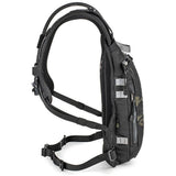 Kriega Hydro-3 Rucksack in Multicam Black mit gepolsterten Schultergurten und mehreren Fächern, Outdoor- und Trekking-Equipment.